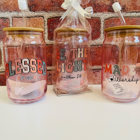 🆕 Pink Custom Bamboo Drinking Glass With Lid | Glass Straw | Inspiring Drinking - Picture 2 of 3